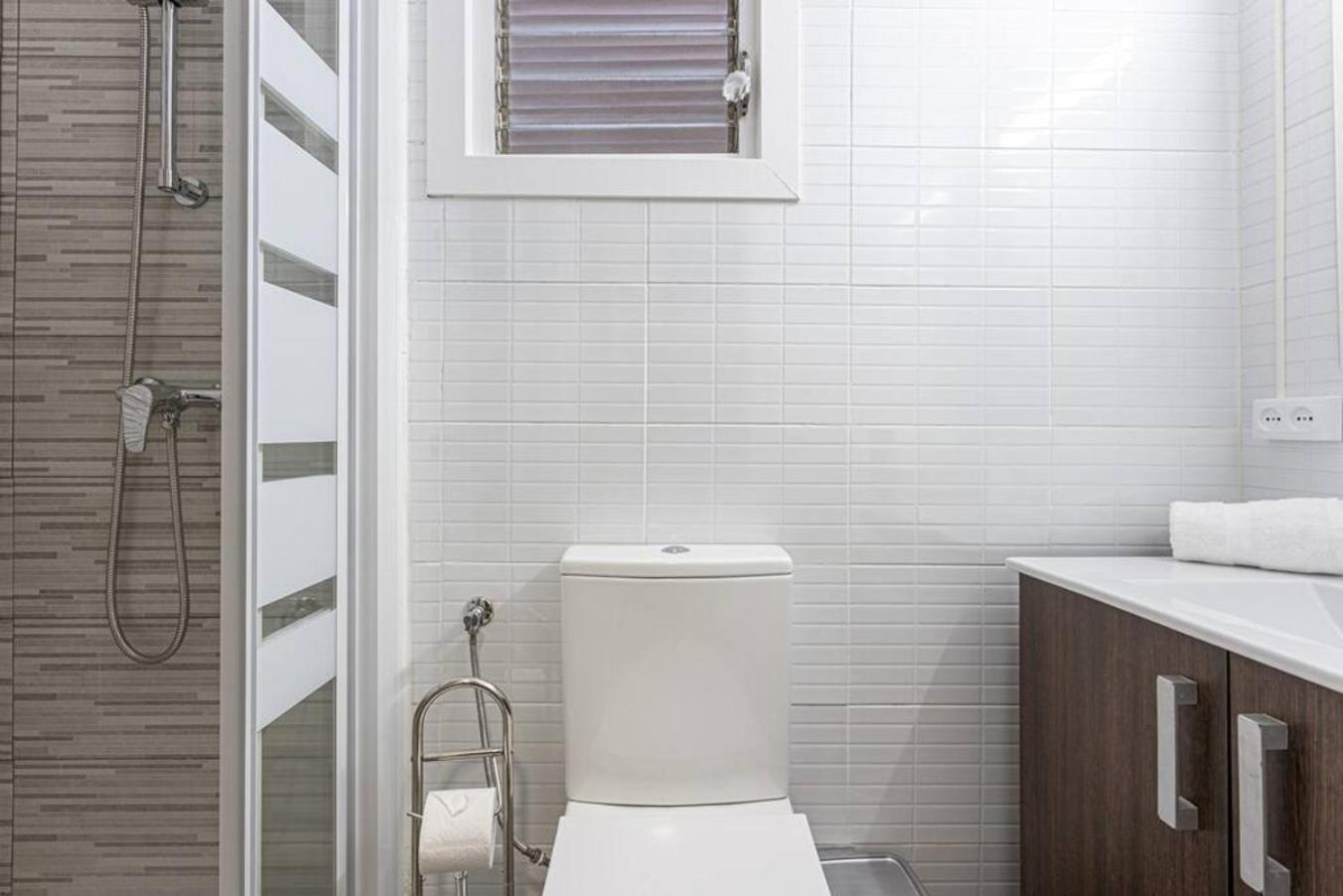 דירות הוספיטלט דה יוברגאט Bright 3Bdr Near To The Metro מראה חיצוני תמונה