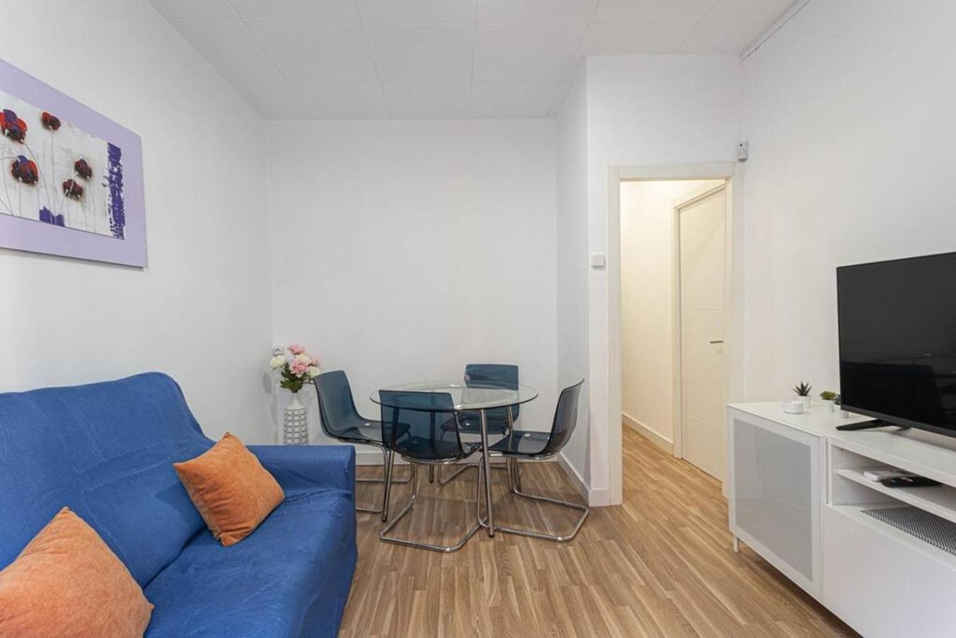 דירות הוספיטלט דה יוברגאט Bright 3Bdr Near To The Metro מראה חיצוני תמונה